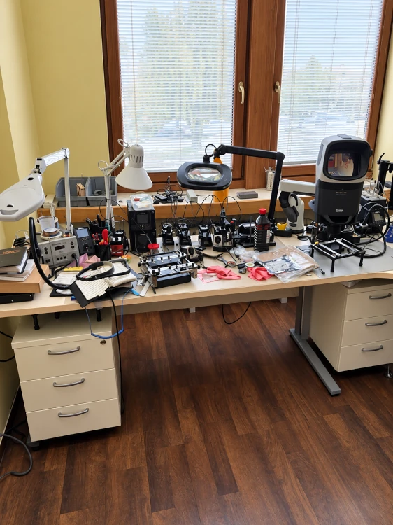 JSE electronics workbench