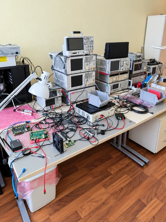 JSE test equipment lab